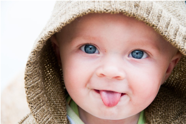 Baby Tongue Thrust Reflex: Understanding Why Babies Stick Their Tongue ...