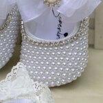 Doll bling handgemachte weiße Perlen bling Strass Baby Krippe Schuhe Taufe Outfit Hochzeit funkeln Organza Taufe 0-3m Schuhe - AliExpress 1501